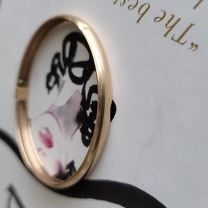 10K SOLID GOLD BANGLE